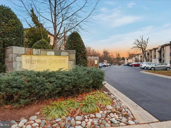 10864 Bucknell Dr APT 301, Silver Spring, MD 20902