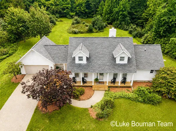 6352 143rd Ave, Holland, MI 49423
