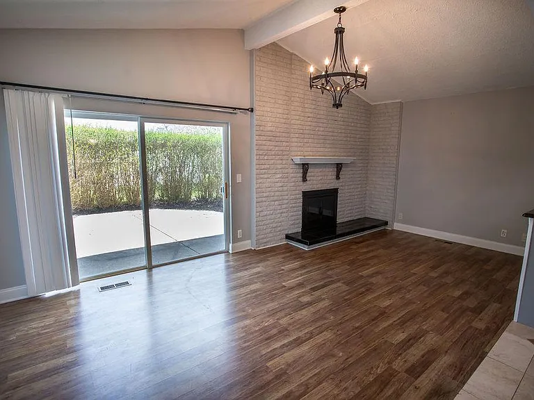 35470 Dearing Dr — Photo 6