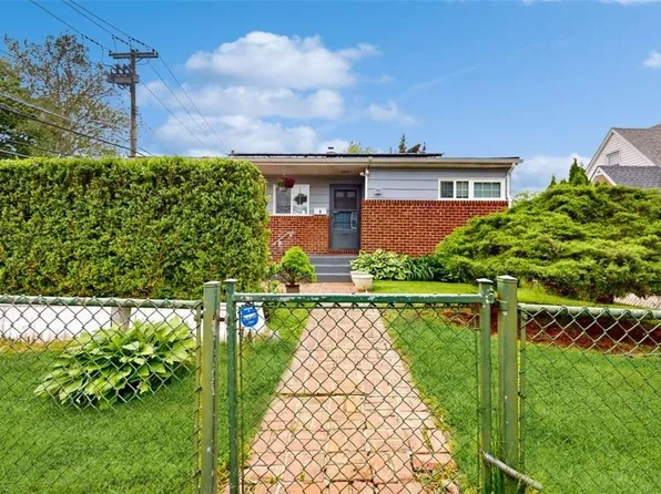 1 Blackford Avenue, Yonkers, NY 10704