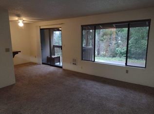 324 S Constitution Ave #5, Bremerton, WA 98312