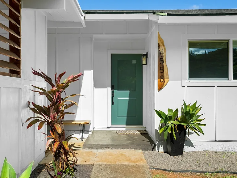 4558 Ehako St — Photo 3