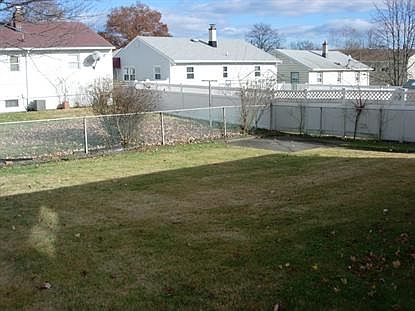 2nd image of 322-324 Cumberland Ave