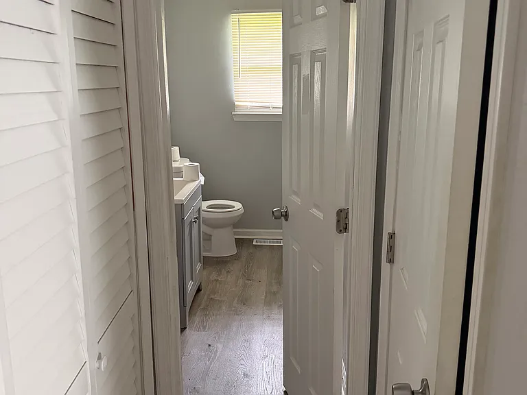 2825 Holiday Point Dr — Photo 15