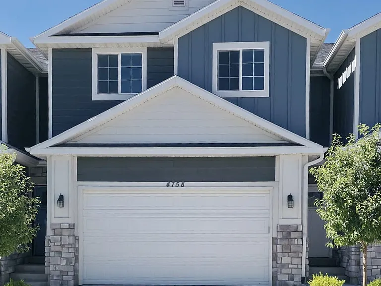 4758 E Hidden Loop Rd — Photo 1