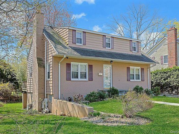 2nd image of 43 John Alden Road