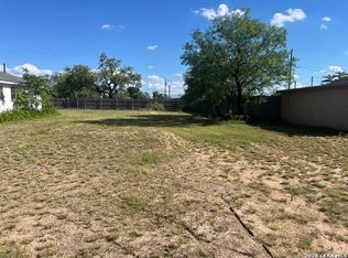 417 W Avenue X, San Angelo, TX 76903