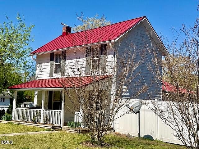 1st image of 132 Buffalo Rd