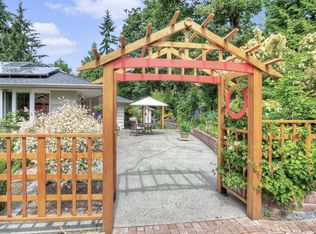 19454 Marine View Dr SW, Seattle, WA 98166