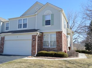 2 Pine Grove Ct, Algonquin, IL 60102
