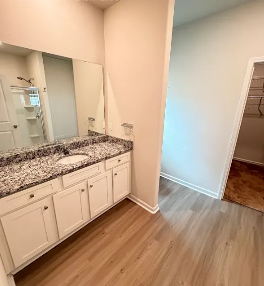 3117 Maple Ridge Dr — Photo 4