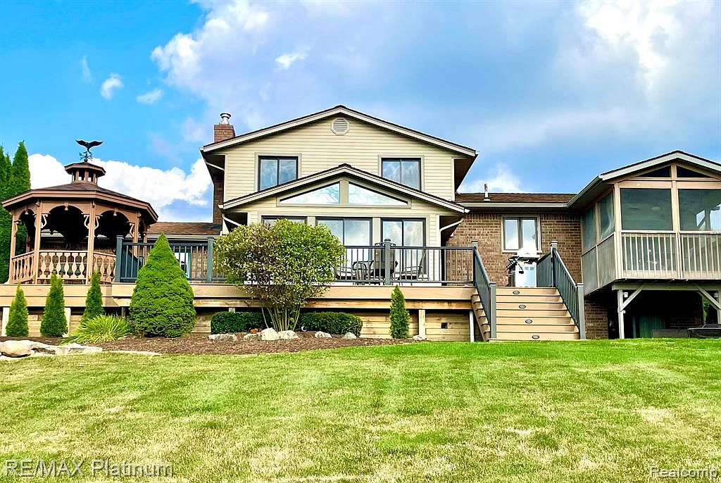 10585 Tamryn Blvd, Holly, MI 48442 Zillow