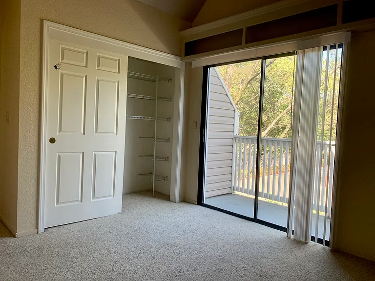 5447 Ventana Pl — Photo 10
