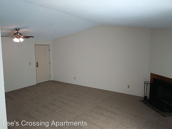 2nd image of 5370 Lees Crossing Dr APT 10