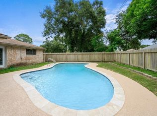 11006 Sageheather Dr, Houston, TX 77089
