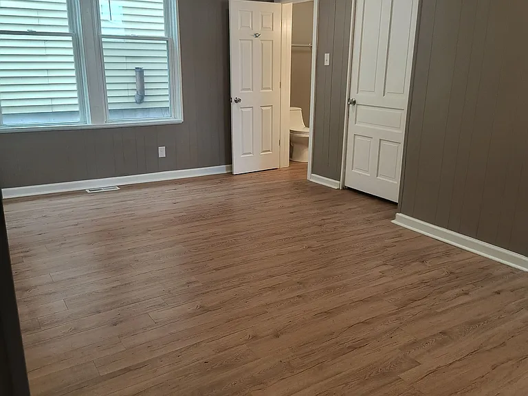 904 Walnut St #1 — Photo 4