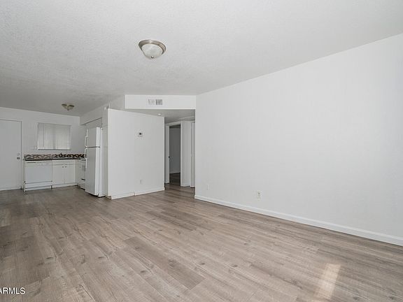2nd image of 2049 W Hayward Ave APT 15