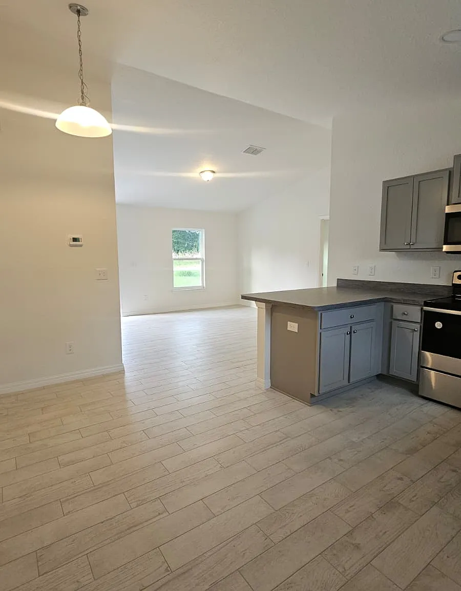 14690 SW 24th Pl — Photo 4