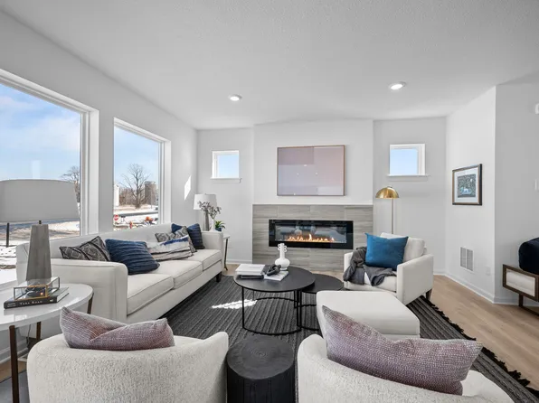 11606 Minnesota Ln N, Osseo, MN 55369