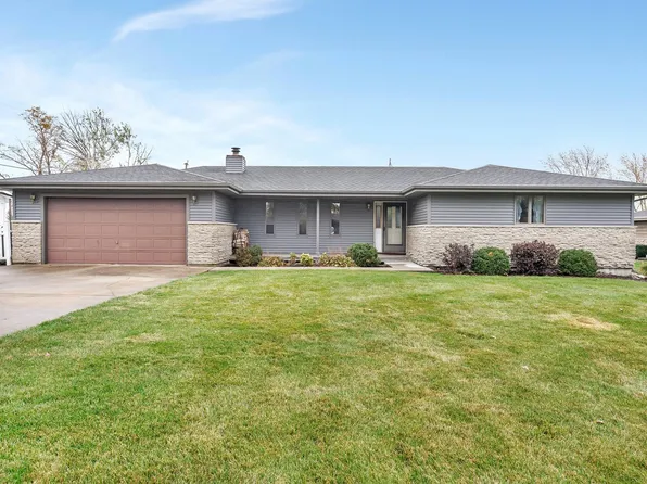 16011 W Diane Way, Manhattan, IL 60442