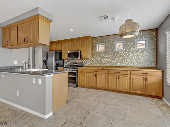6953 Graceful Cloud Ave, Henderson, NV 89011