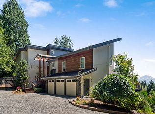 17632 SE 102nd St, Newcastle, WA 98059