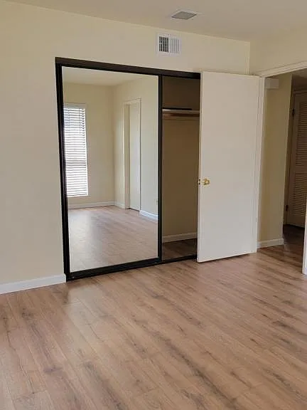 1187 Grove Ave #F — Photo 11