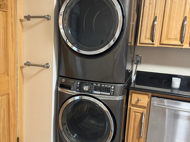 8K Twin Rivers Dr #8-K — Photo 8