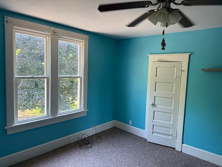 421 W Murray St — Photo 19