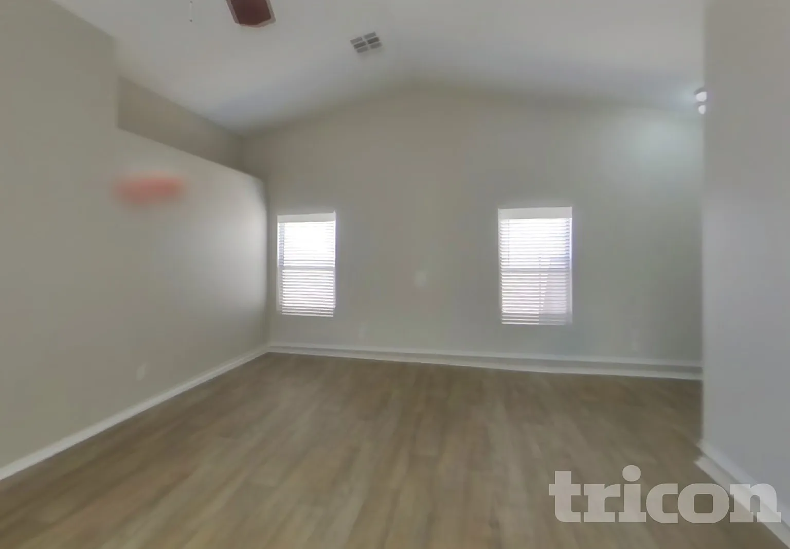 11446 W Roanoke Drive Avondale AZ — Photo 3