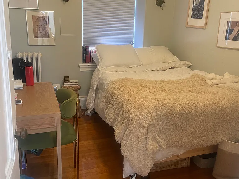 31 Fairfield St #201 — Photo 28