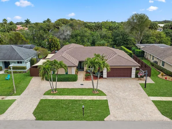 20984 Shady Vista Ln, Boca Raton, FL 33428