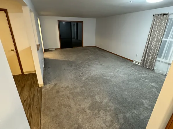 6905 Witmer Rd APT 3, North Tonawanda, NY 14120