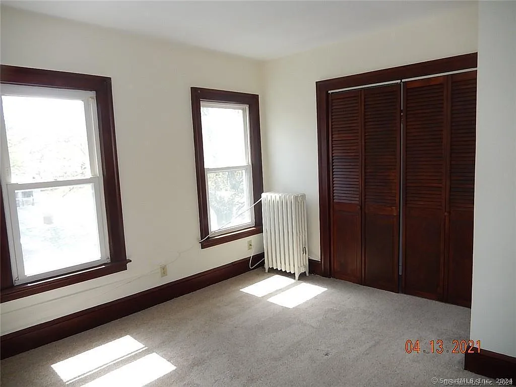 2 bed, 1.0 bath, 1068 sqft, $1,325 — Photo 3