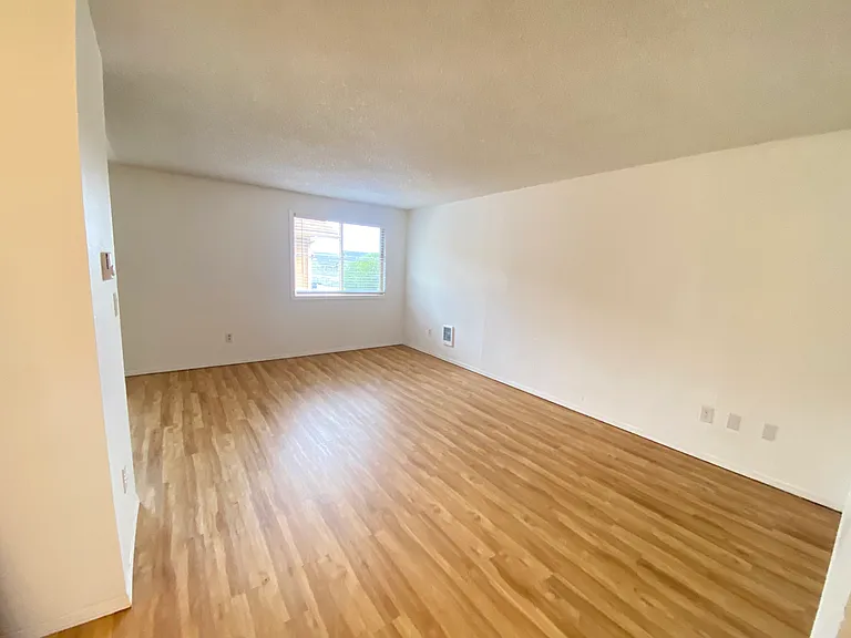 3329 S Asotin St #A — Photo 2