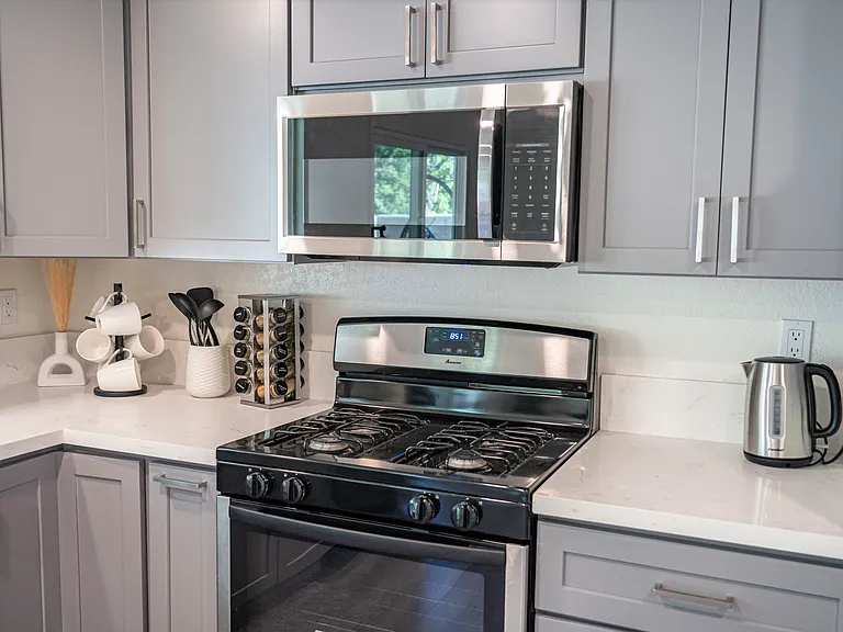 7676 Marine Ave — Photo 35