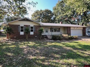 120 Chaperal Dr, Mountain Home, AR 72653