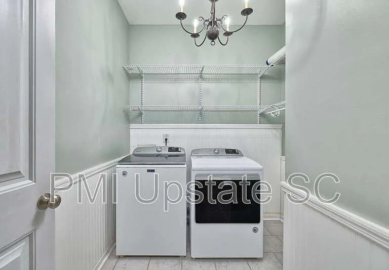 218 Marefair Ln — Photo 23
