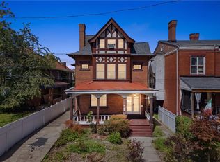 5459 Hays St, Pittsburgh, PA 15206