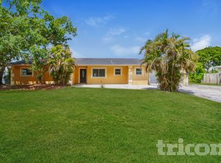 268 Plumosa Dr, Largo, FL 33771