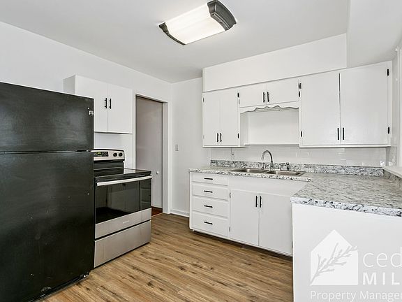 4th image of 1810 N Garland St