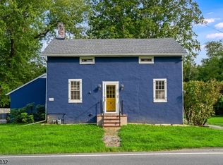 131 Bartley Rd, Long Valley, NJ 07853