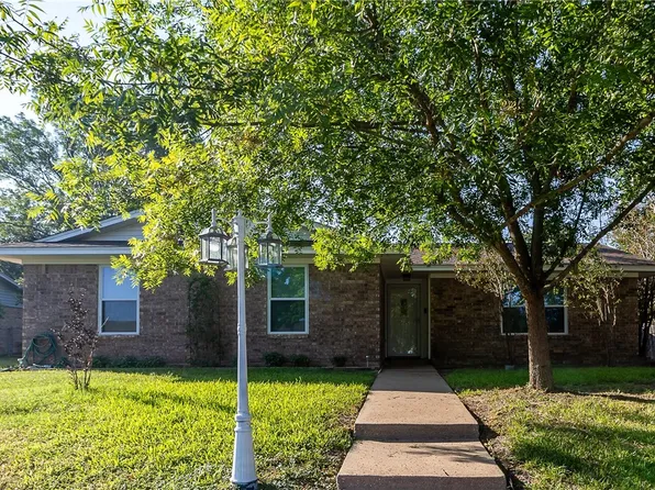 236 Alamosa Dr, Hewitt, TX 76643