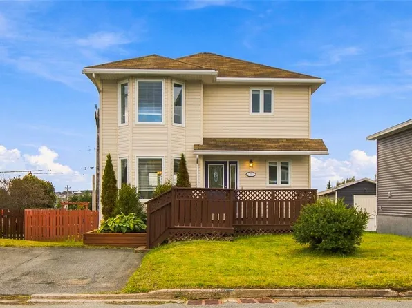 10 Clevedon Crescent, Paradise, NL A1L1E9