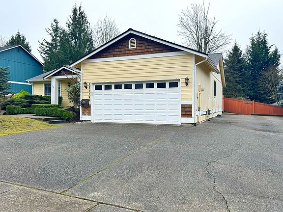 4th image of 25419 Cumberland Way