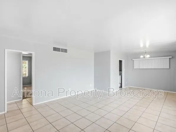 4640 E Oak St, Phoenix, AZ 85008