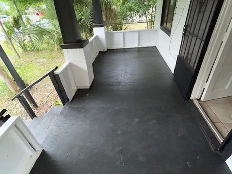 1703 McCarthy Ave — Photo 25