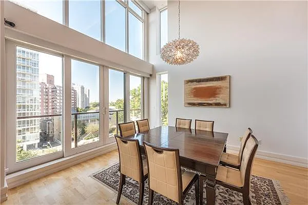 Sold by Exclusive Properties Sotheby's International Realty | media 6
