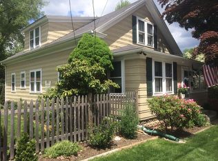105 Manuel Ave, Johnston, RI 02919