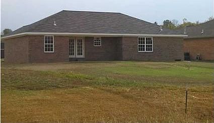 3rd image of 7838 Wisteria Ln